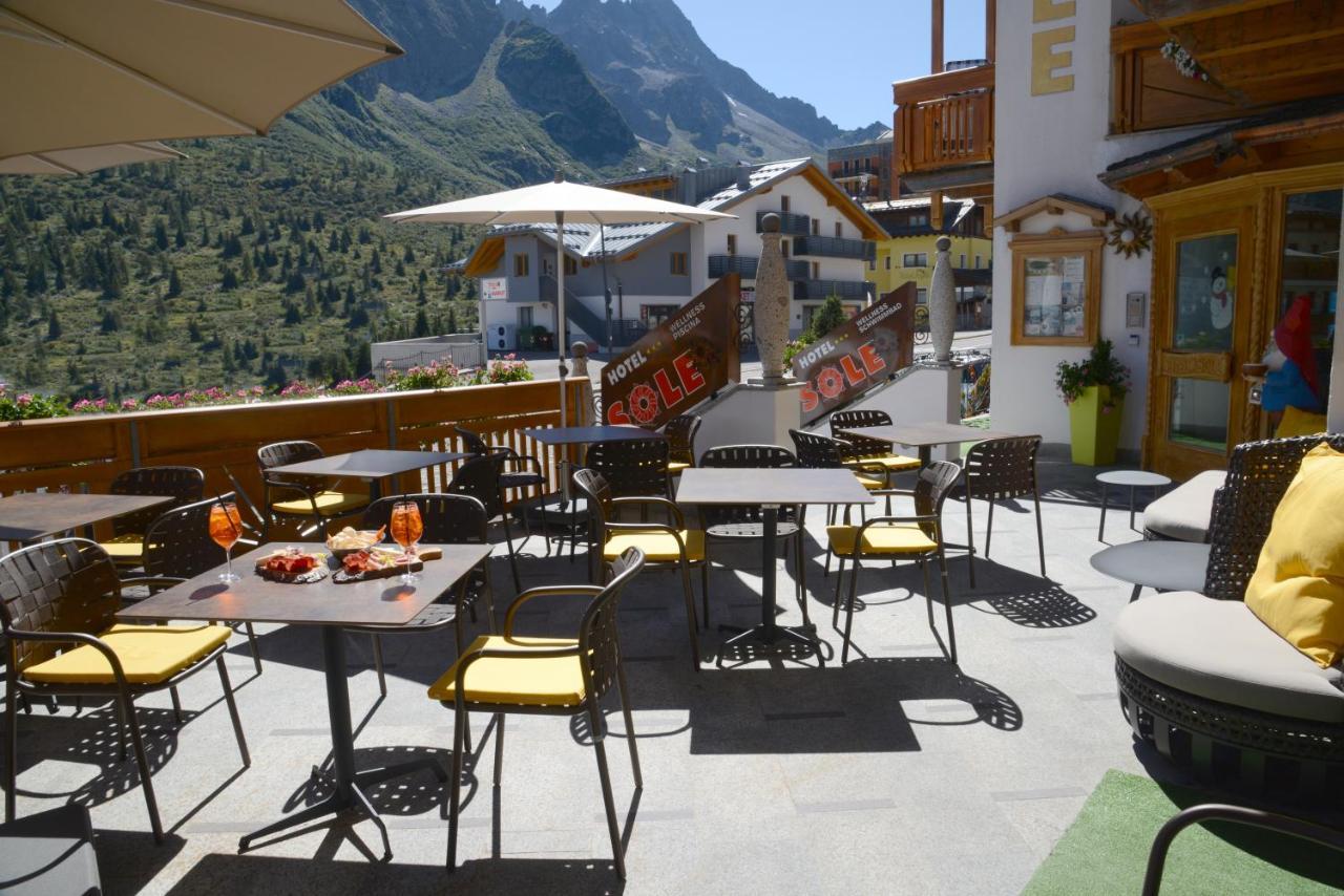 Hotel Sole Passo del Tonale Exteriör bild