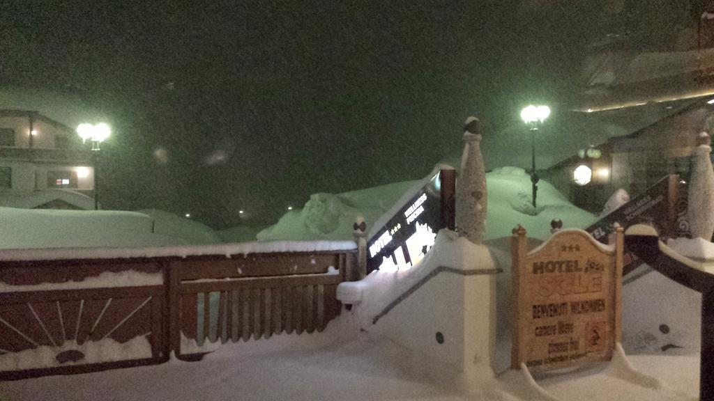 Hotel Sole Passo del Tonale Exteriör bild